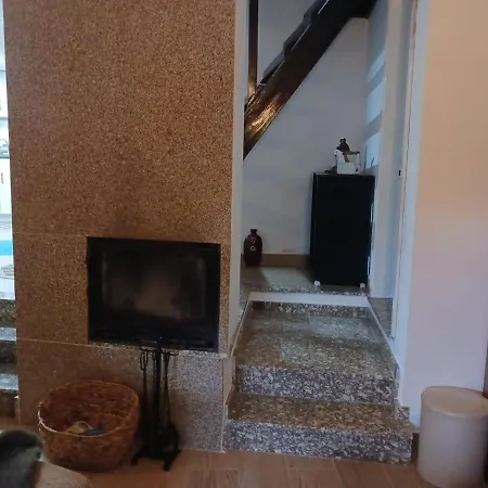 Casa Real De Cima بيت للعطل
